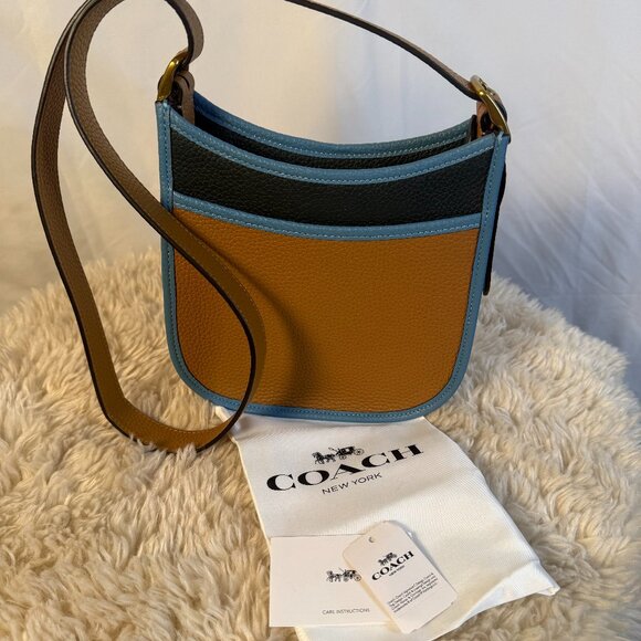 *BRAND NEW* Coach Crossbody Bag - Picture 1 of 3